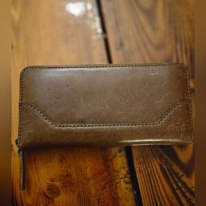 FRYE Melissa Leather Wallet